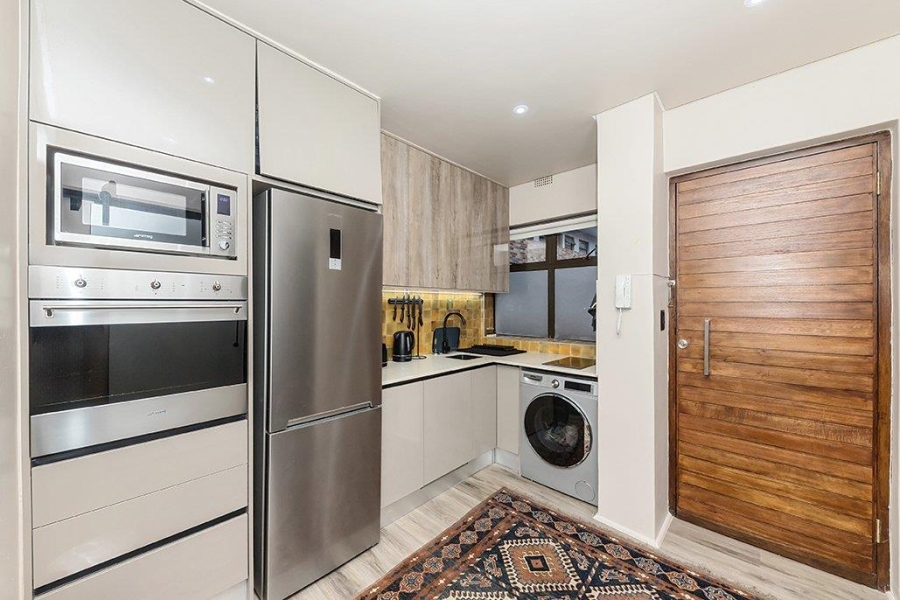 0 Bedroom Property for Sale in Sea Point Western Cape